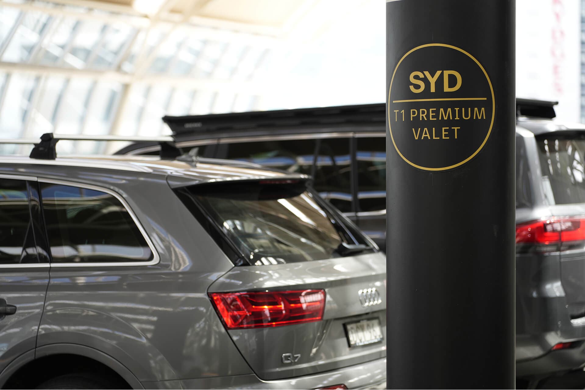 SYD T1 Premium Valet